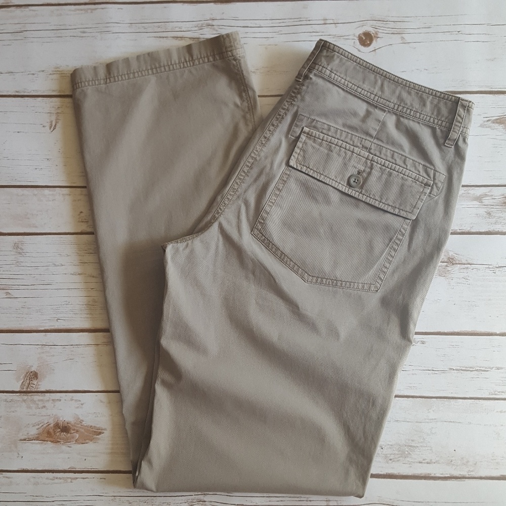Tommy Bahama Women's Relax Khaki Pants